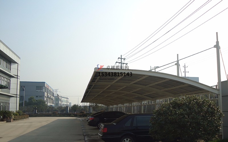 蚌埠商业广场雨棚搭建